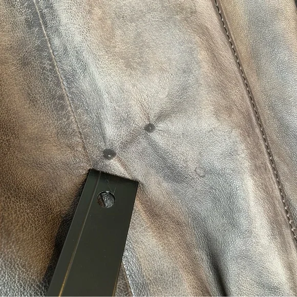 Women's Brown Leather Bomber Jacket with Ribbed Cuffs and Waistband - Picture 10 of 16